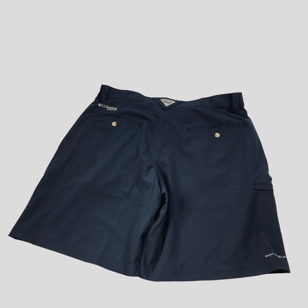 𝅺COLUMBIA PFG Omni shield shorts navy men’s size 38W 10L